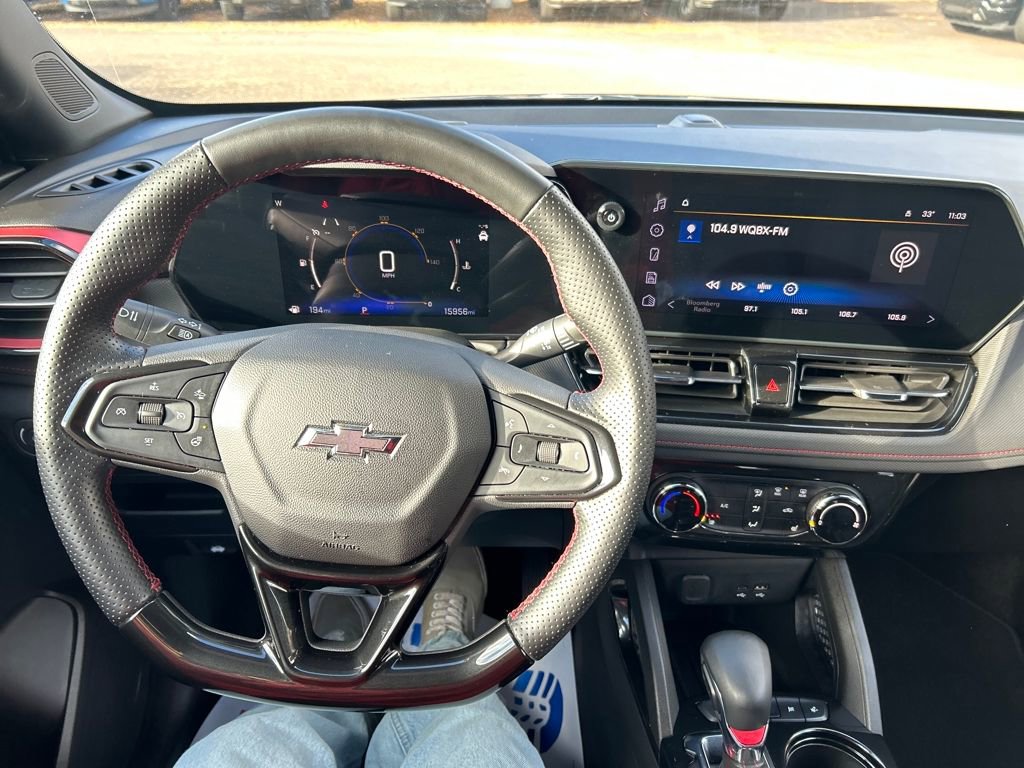 Used 2024 Chevrolet TrailBlazer RS image 24