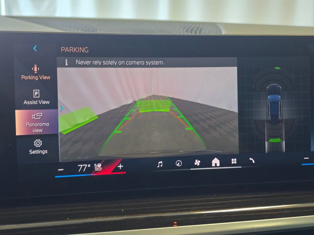 Used 2025 BMW X5 xDrive50e image 41