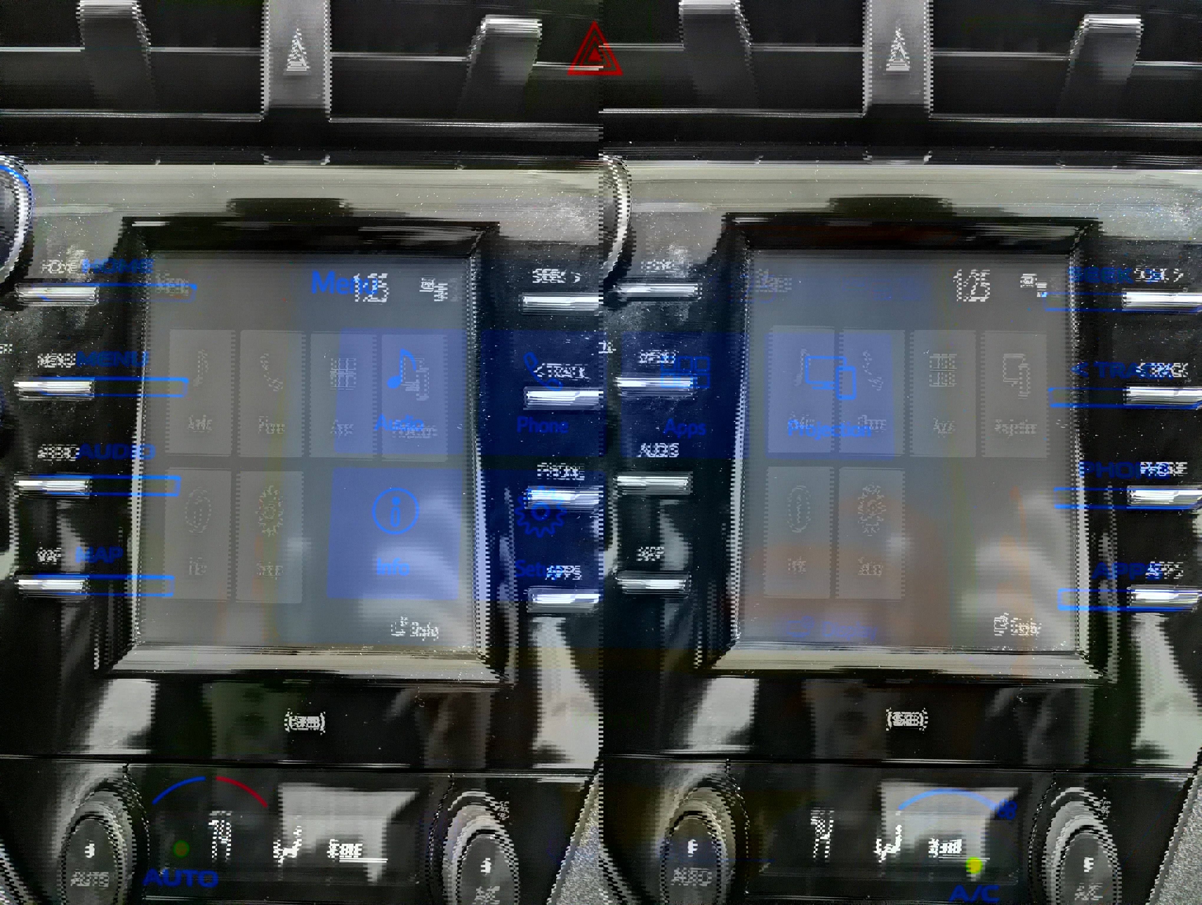 Used 2020 Toyota Camry SE image 18