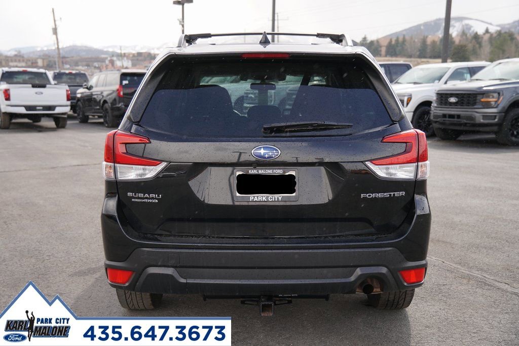 Used 2020 Subaru Forester Premium image 5