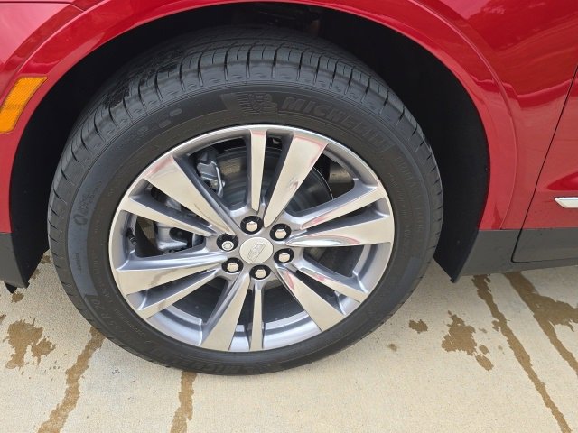 New 2025 Cadillac XT5 Premium Luxury w/ Technology Package image 9