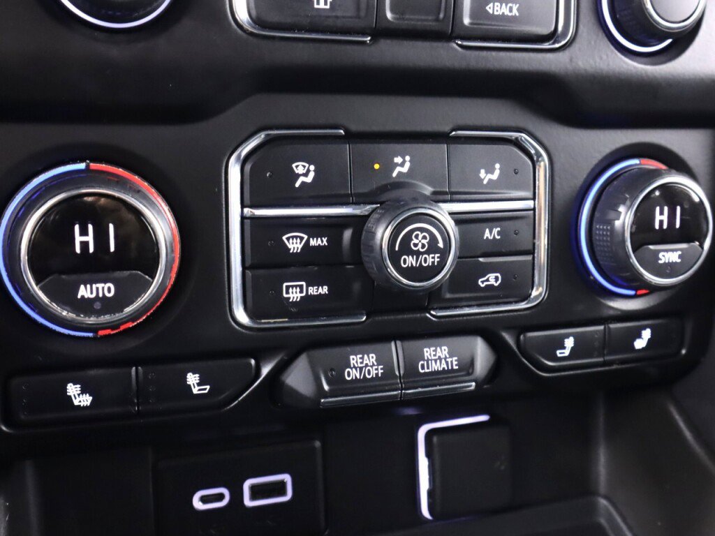 Used 2021 Chevrolet Tahoe LT image 26