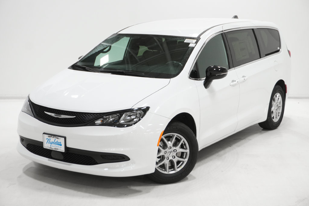 New 2026 Chrysler Voyager LX FWD image 2
