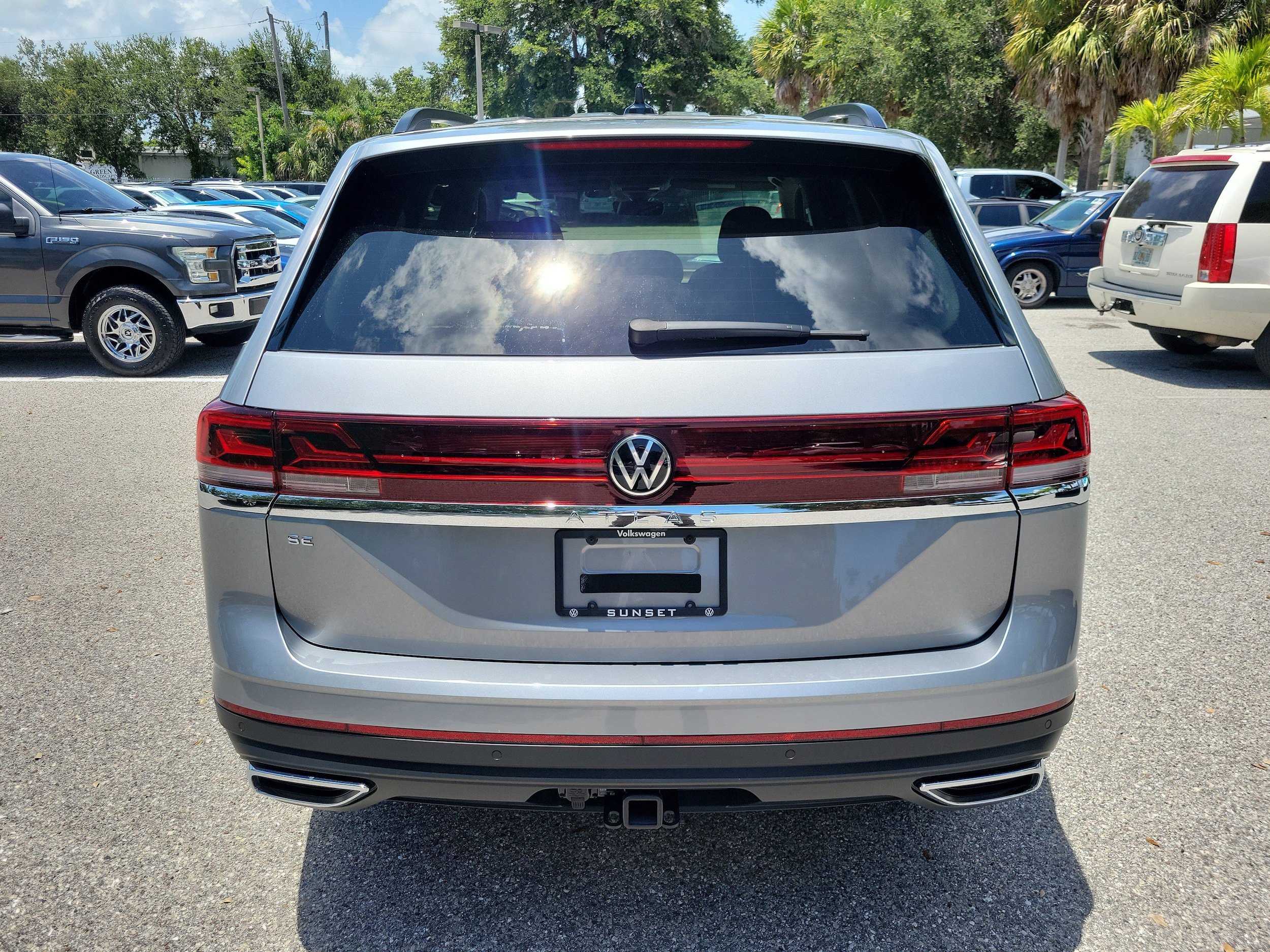 New 2026 Volkswagen Atlas SE FWD image 5
