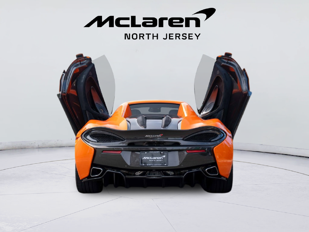 Used 2018 McLaren 570S Spider RWD image 11