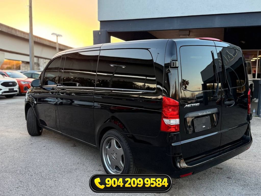 Used 2018 Mercedes-Benz Metris Passenger image 6