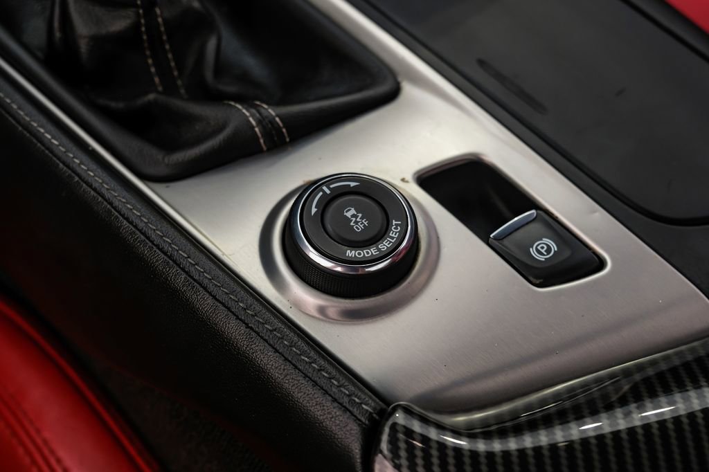 Used 2014 Chevrolet Corvette Stingray Convertible RWD image 26