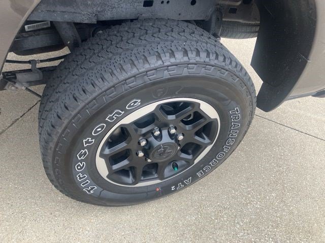 Used 2025 RAM 2500 Laramie AWD/4WD image 26