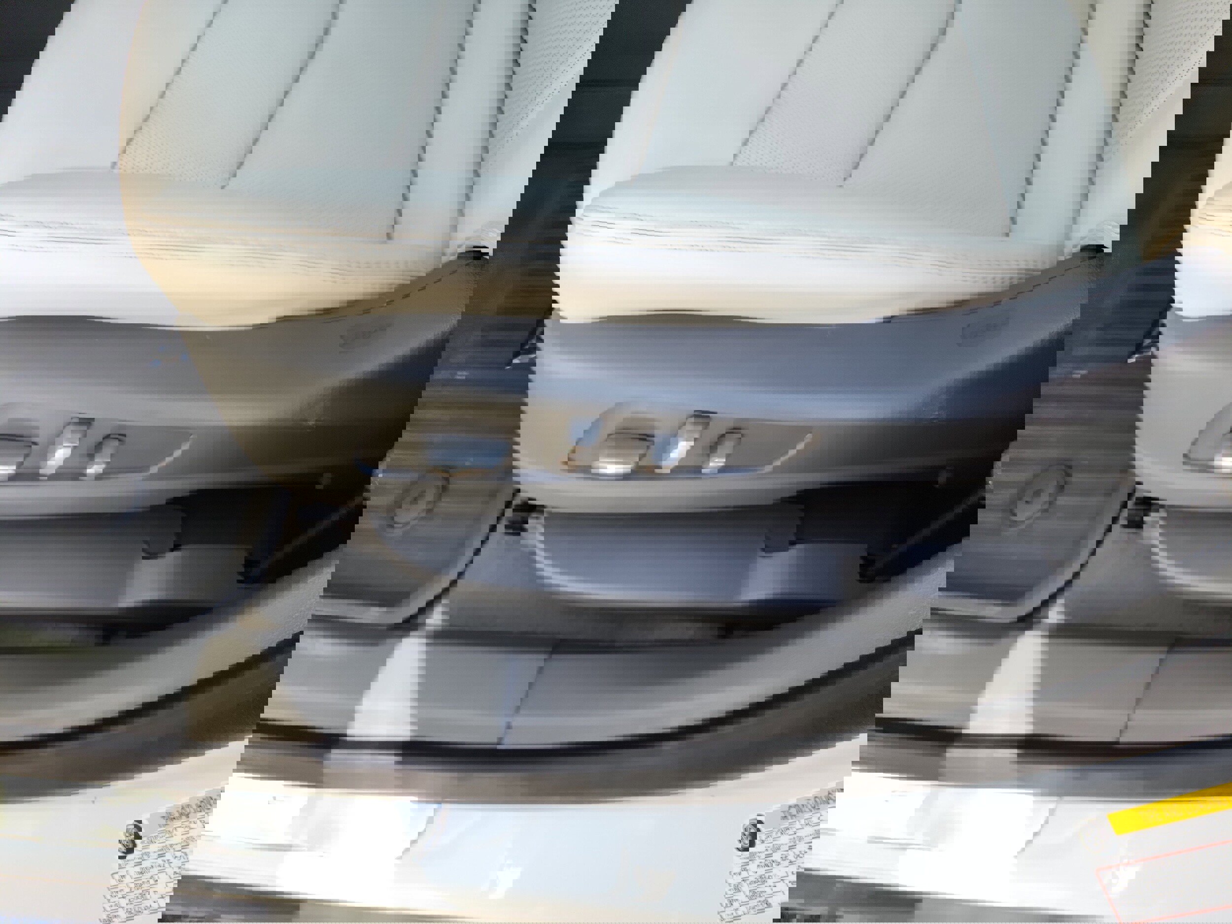 Used 2020 Cadillac XT6 Premium Luxury image 17