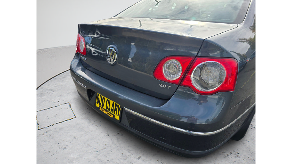 Used 2009 Volkswagen Passat Komfort FWD image 36