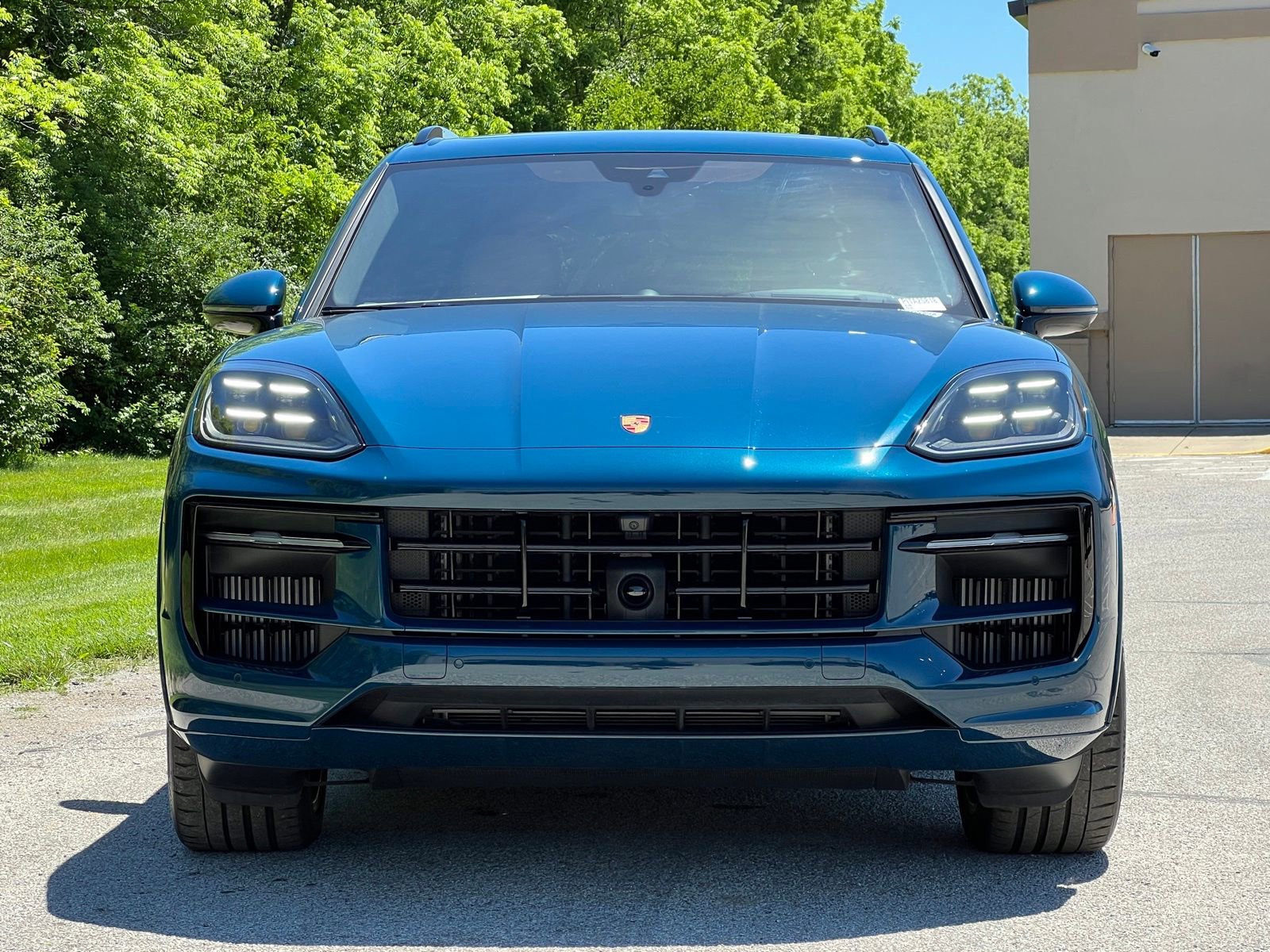 Certified 2025 Porsche Cayenne GTS AWD/4WD image 7