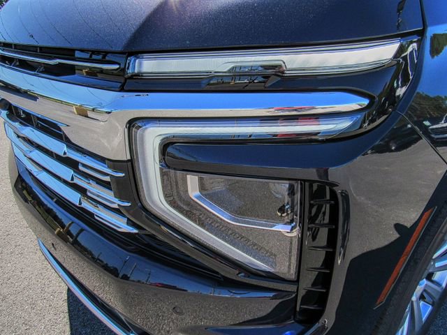 New 2026 Chevrolet Suburban Premier RWD image 7