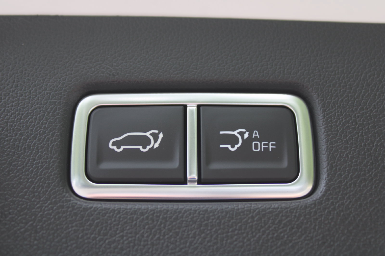 New 2026 Kia Sorento EX w/ EX Premium Package FWD image 12