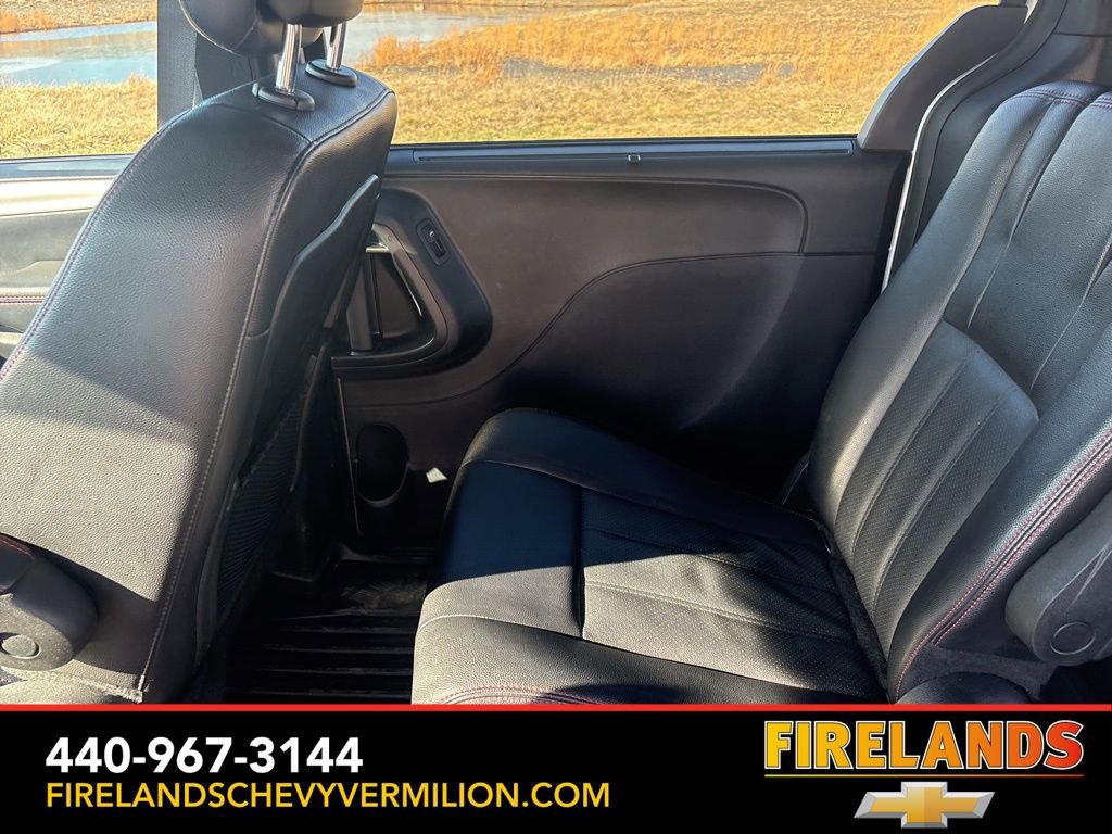 Used 2019 Dodge Grand Caravan GT image 39