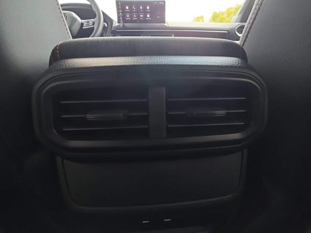 New 2026 Honda Pilot Sport image 17