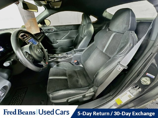 Used 2023 Toyota GR86 Premium RWD image 26