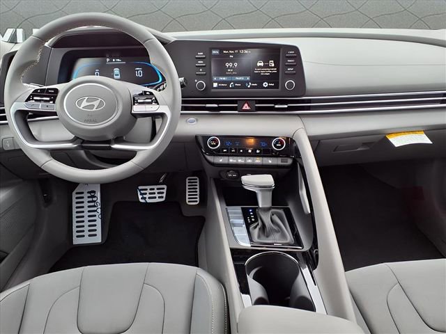 New 2026 Hyundai Elantra SEL Sport image 14