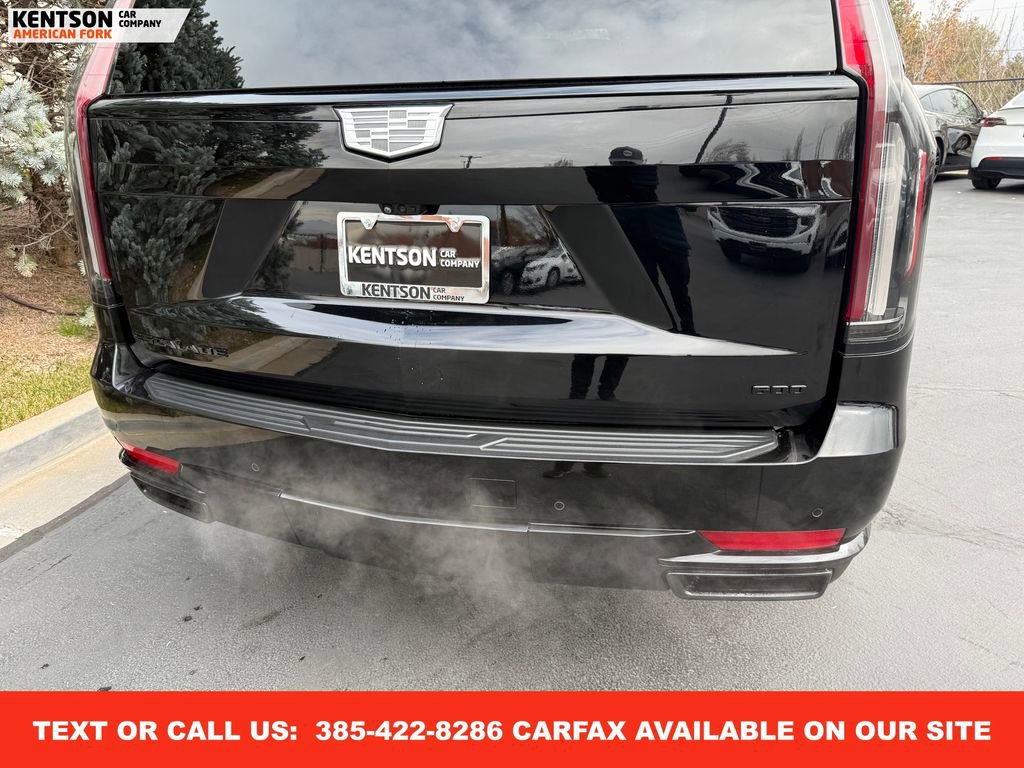 Used 2024 Cadillac Escalade Sport Platinum w/ LPO, ONYX Package image 46