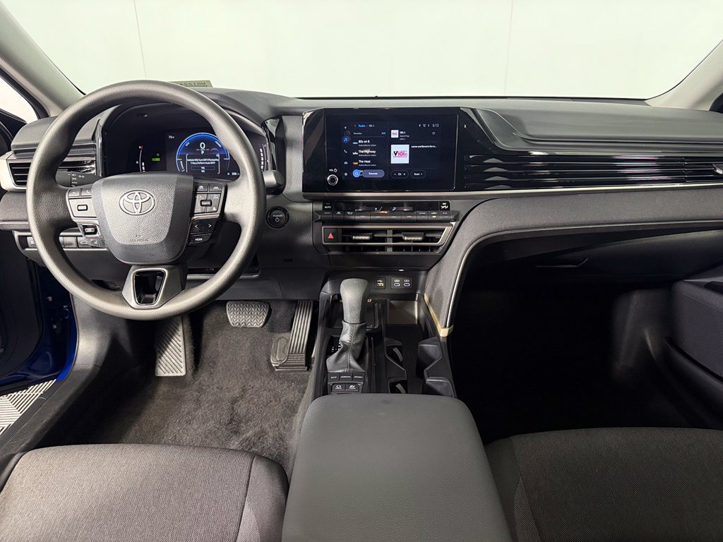 Used 2026 Toyota Camry LE FWD image 21