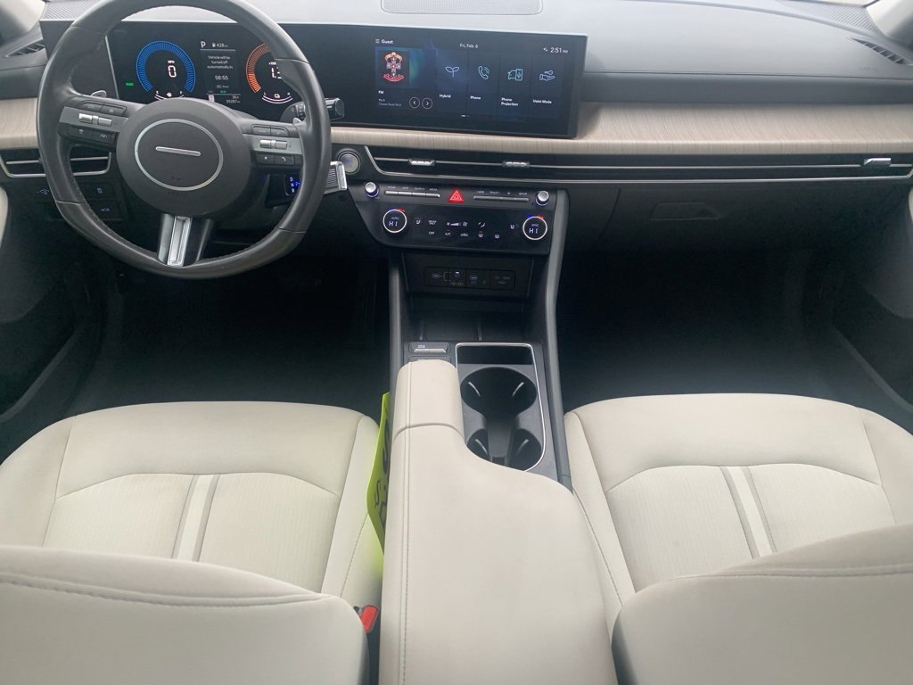 Certified 2025 Hyundai Sonata SEL image 10