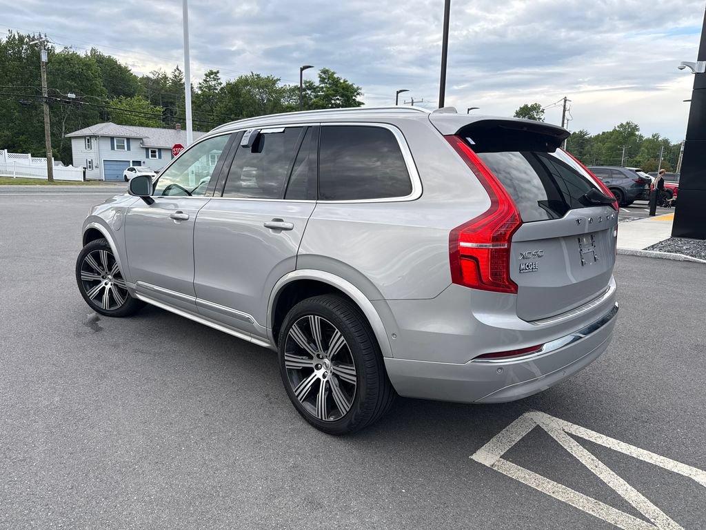 Used 2023 Volvo XC90 T8 Plus w/ Protection Package Premier AWD/4WD video 3