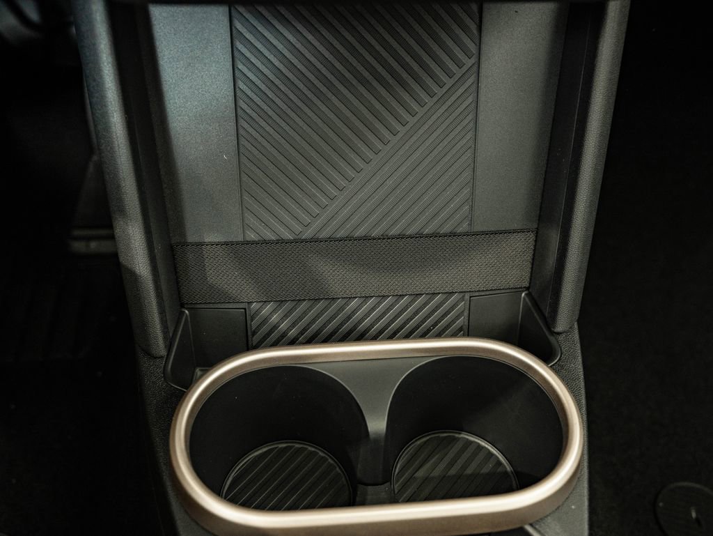 New 2026 MINI Cooper 2-Door Hardtop FWD image 33