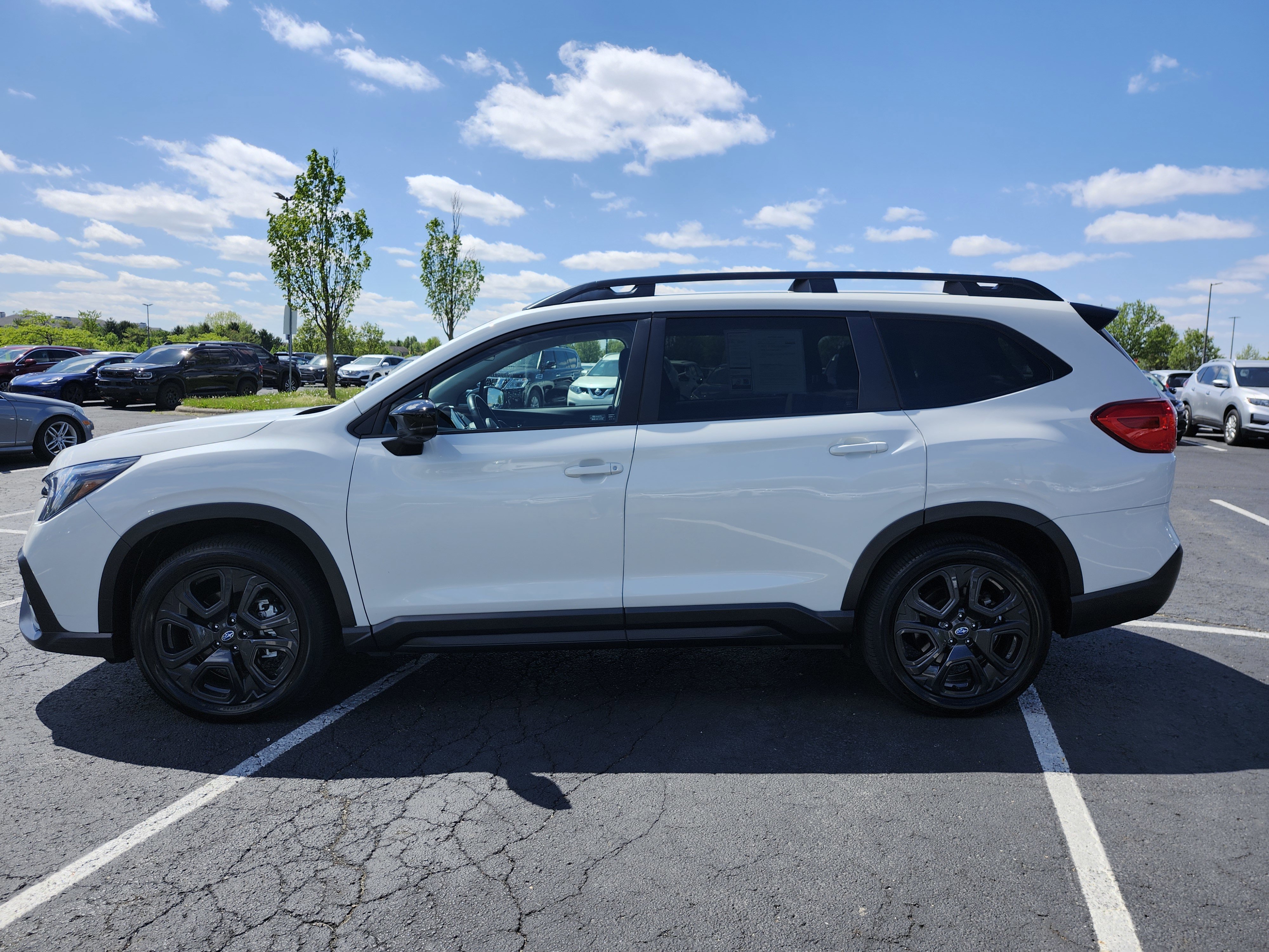 Used 2024 Subaru Ascent Onyx Edition Limited image 17