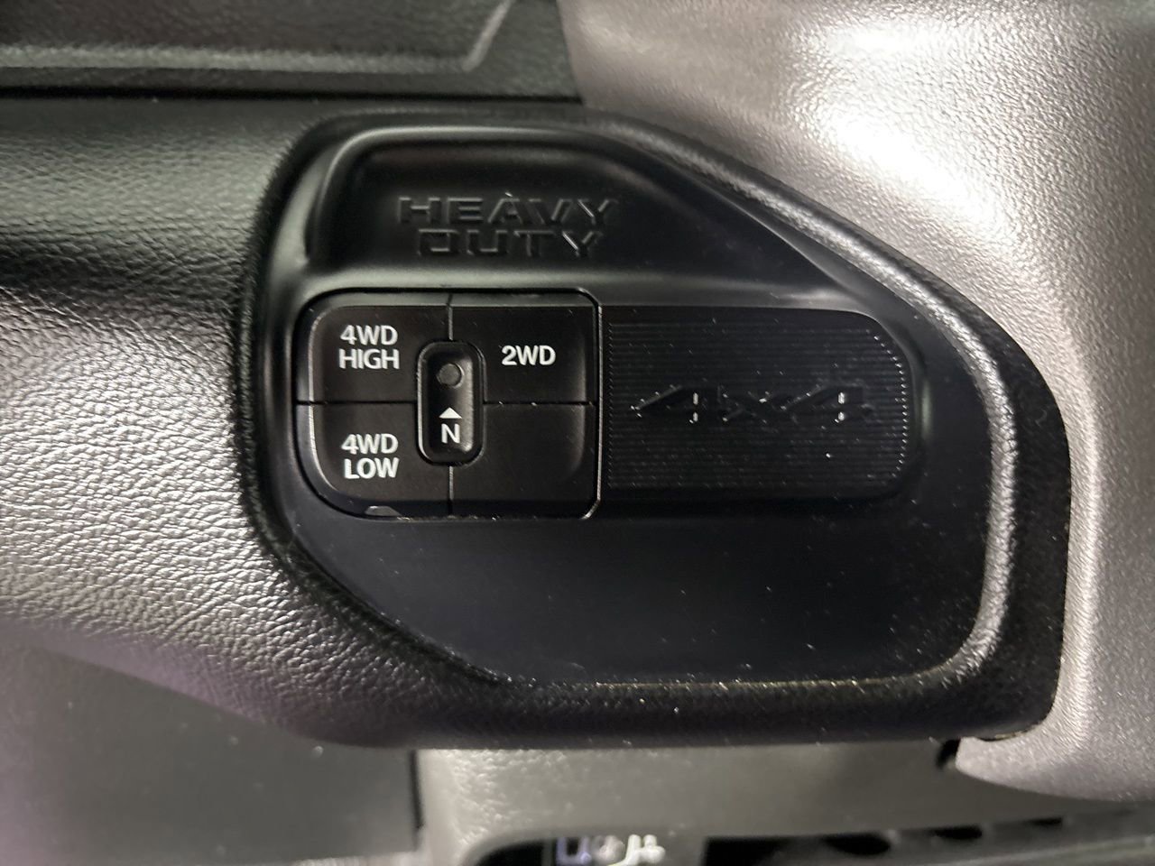 Used 2024 RAM 3500 Big Horn image 15