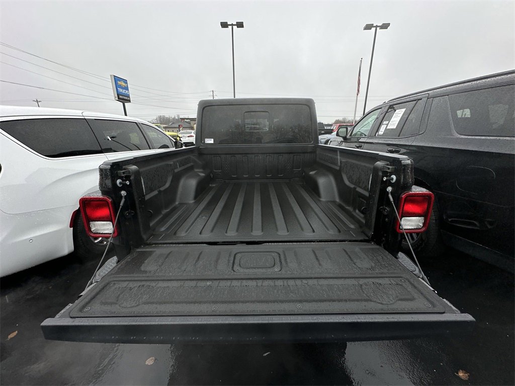 Used 2023 Jeep Gladiator Sport image 22