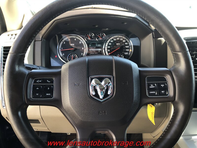 Used 2012 RAM 1500 Laramie RWD image 13