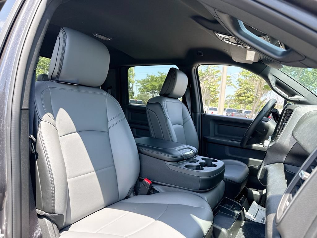 New 2026 RAM 3500 Tradesman AWD/4WD image 26