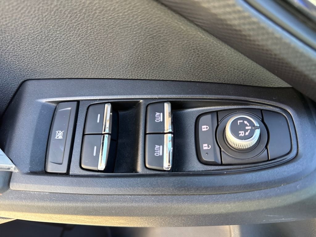 Used 2024 Subaru Crosstrek 2.5i Limited w/ Crosstrek Mirror Package image 15