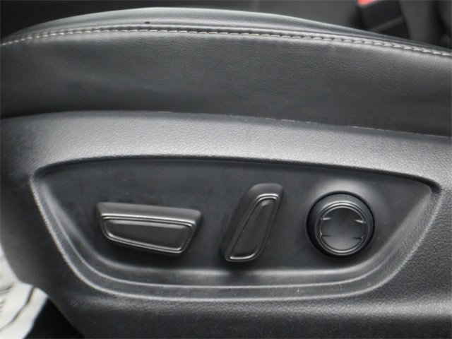 Used 2024 Toyota Camry XSE image 11