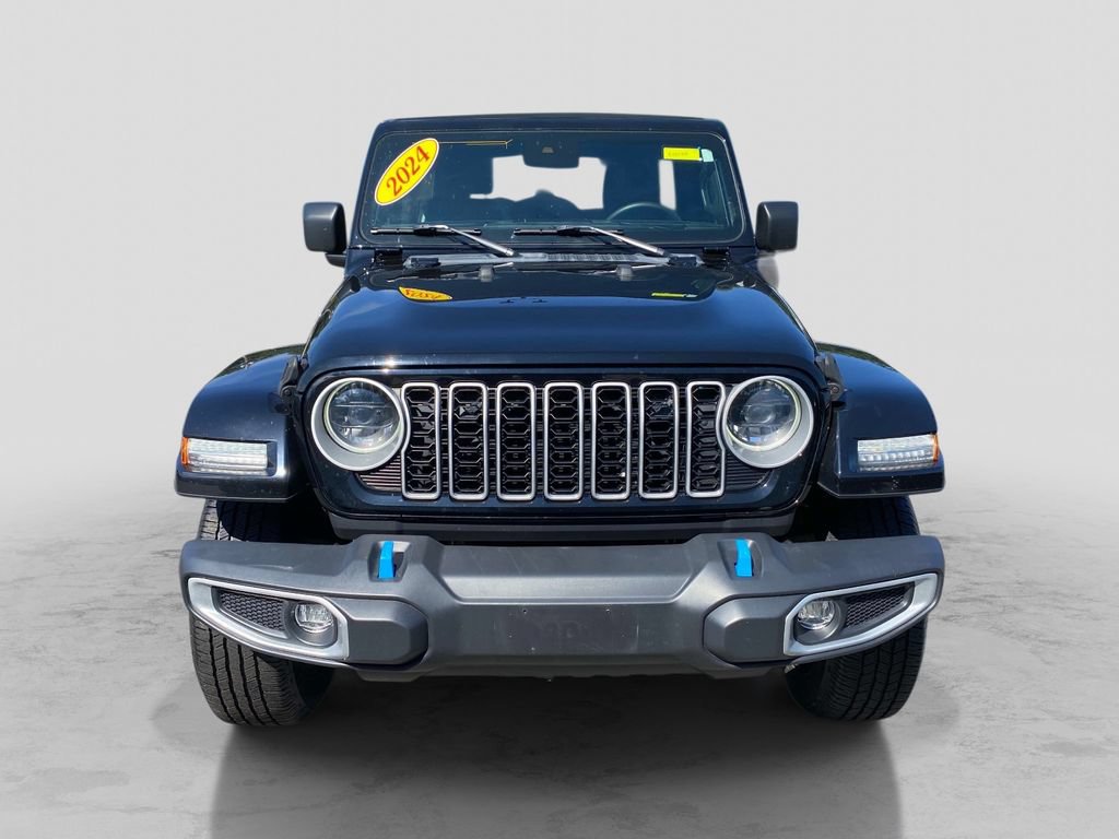 Certified 2024 Jeep Wrangler Unlimited Sahara AWD/4WD image 12