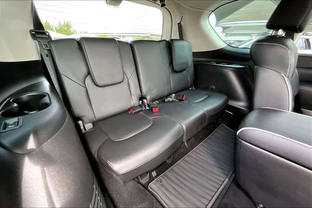 Used 2023 INFINITI QX80 Premium Select w/ All-Season Package RWD image 39