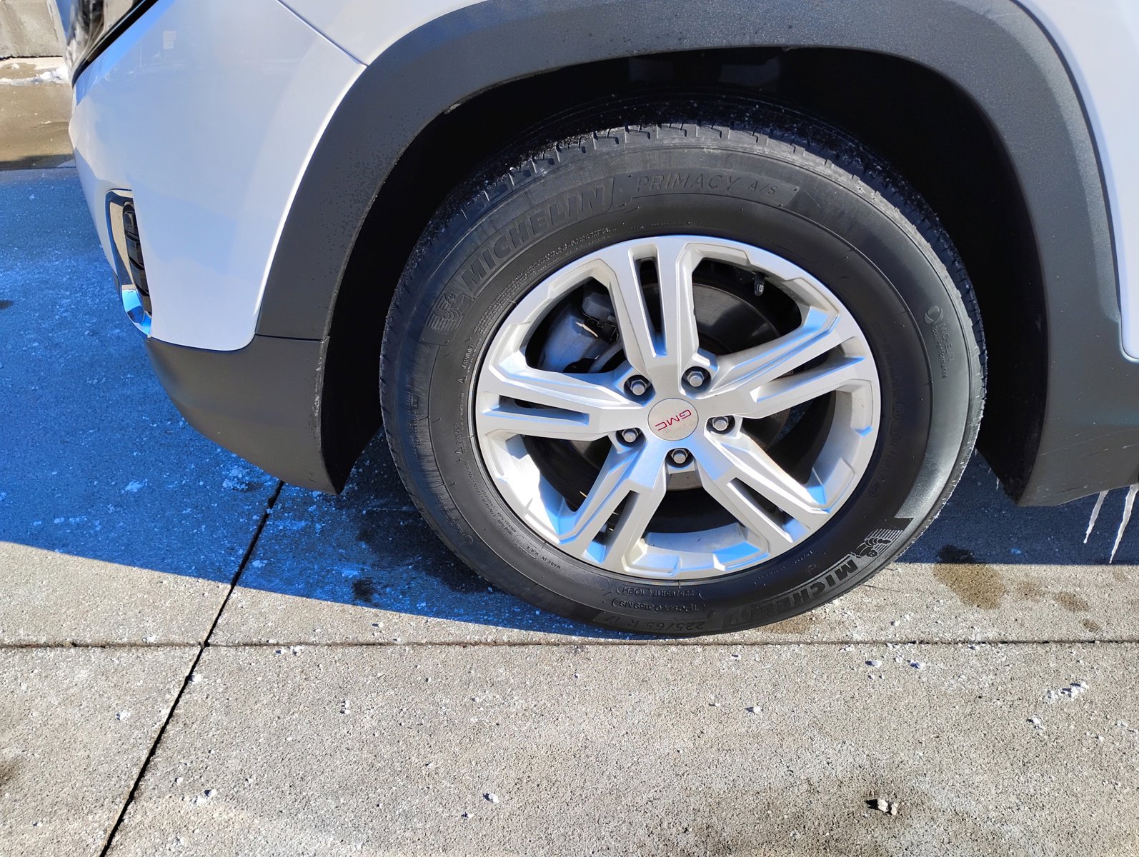 Used 2020 GMC Terrain SLE image 23