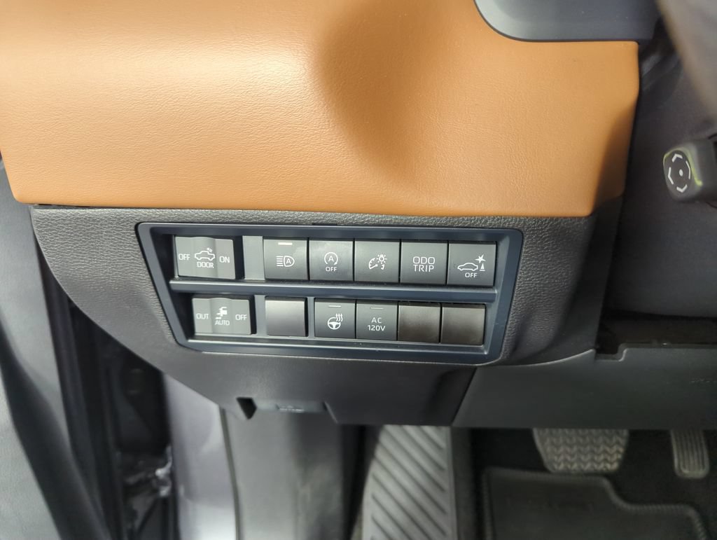 Used 2025 Toyota Tundra 1794 Edition AWD/4WD image 19