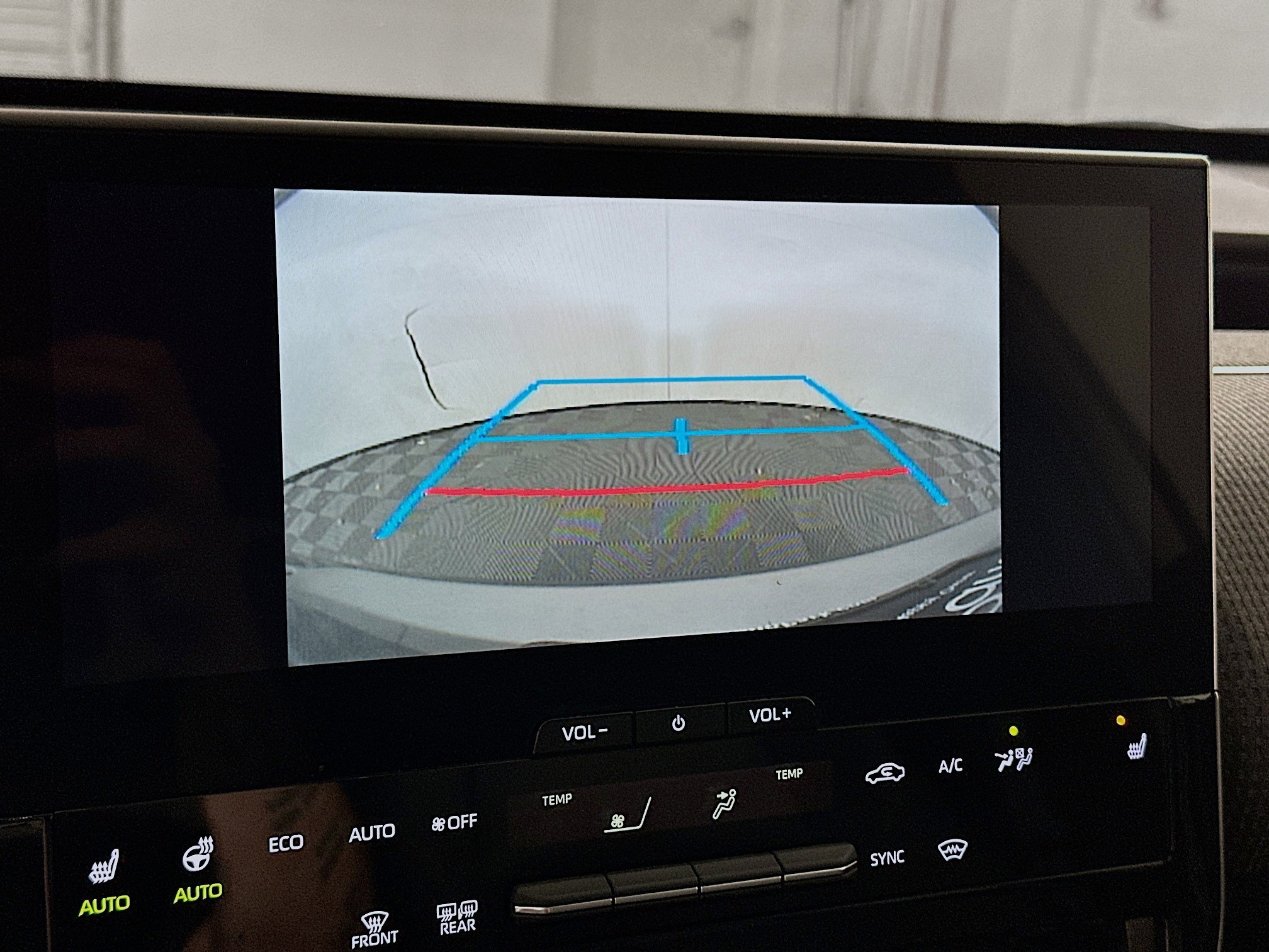 Used 2025 Toyota bZ4X FWD image 23