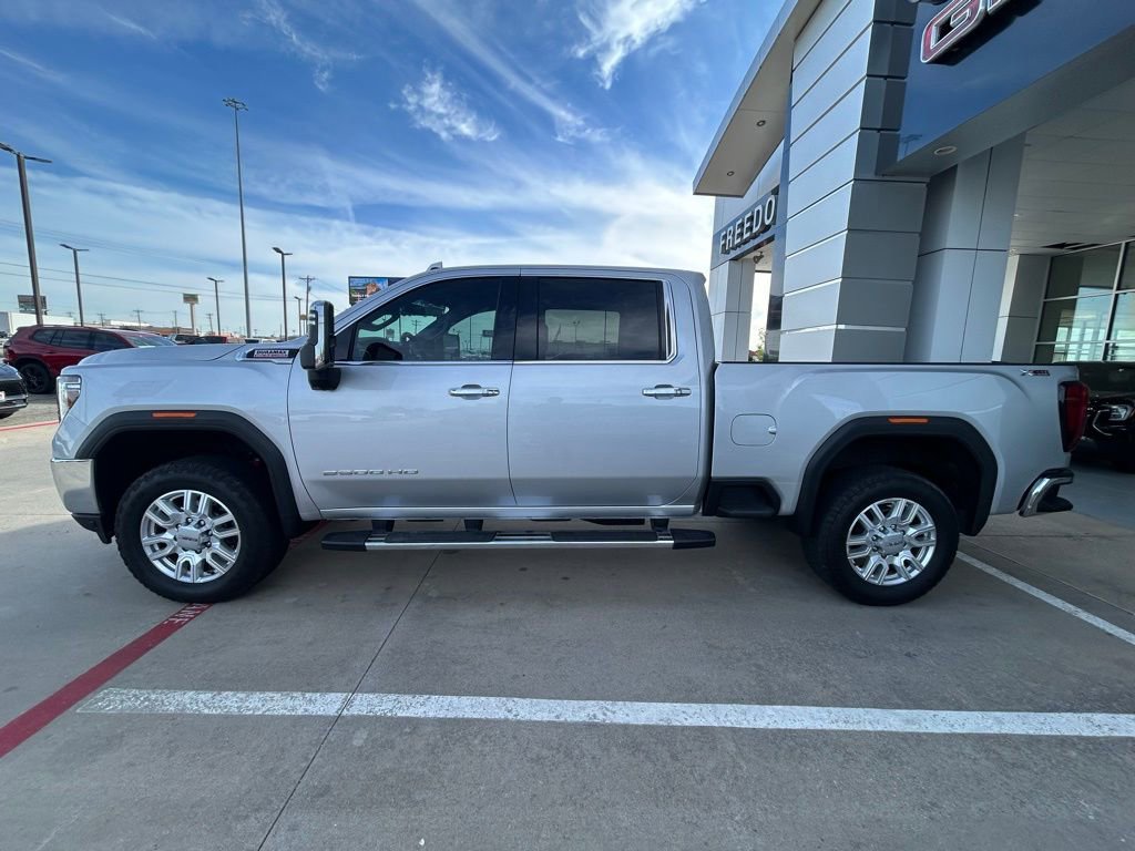 Used 2023 GMC Sierra 2500 SLT w/ SLT Premium Package image 2