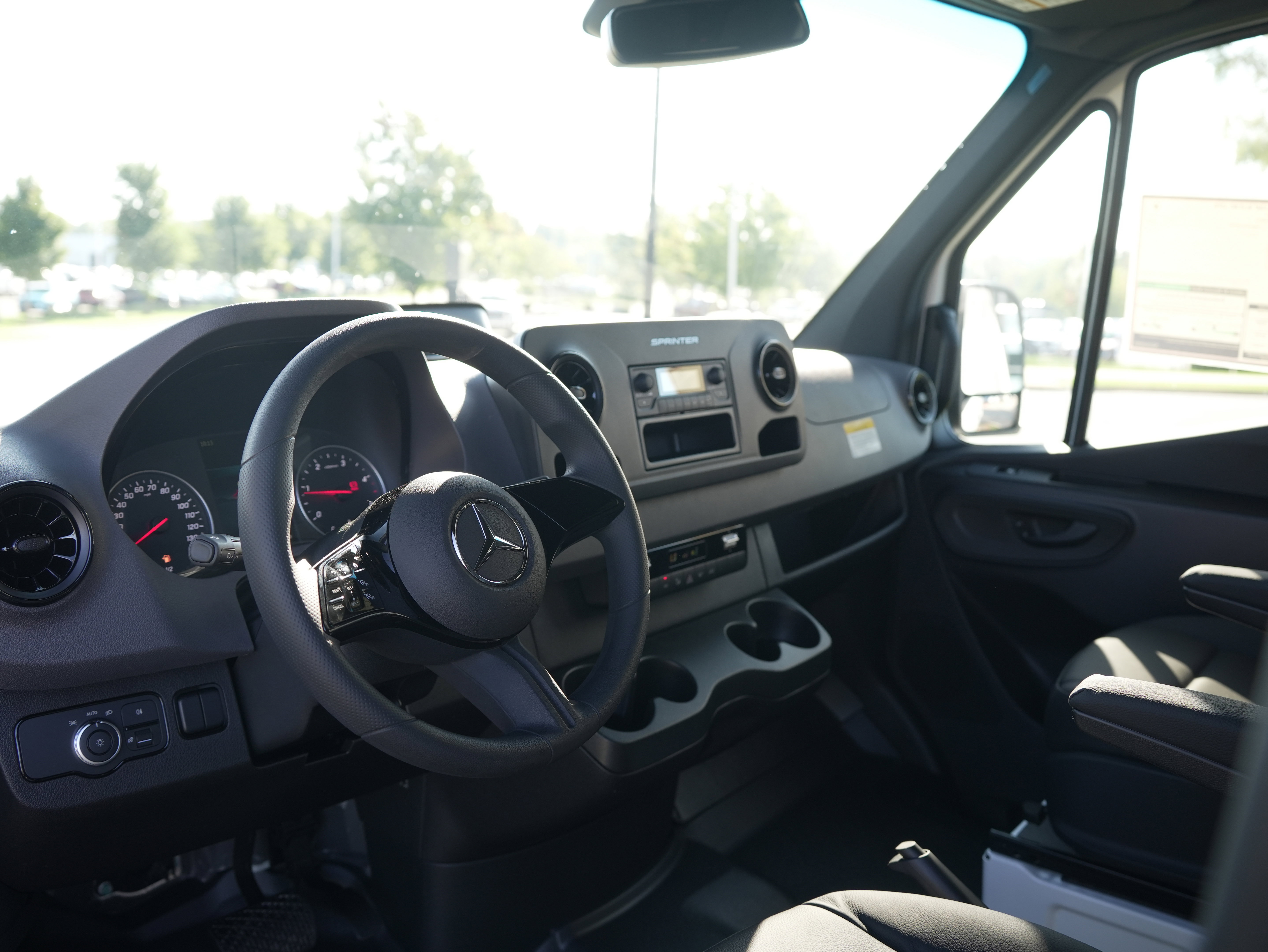 New 2025 Mercedes-Benz Sprinter 2500 image 37
