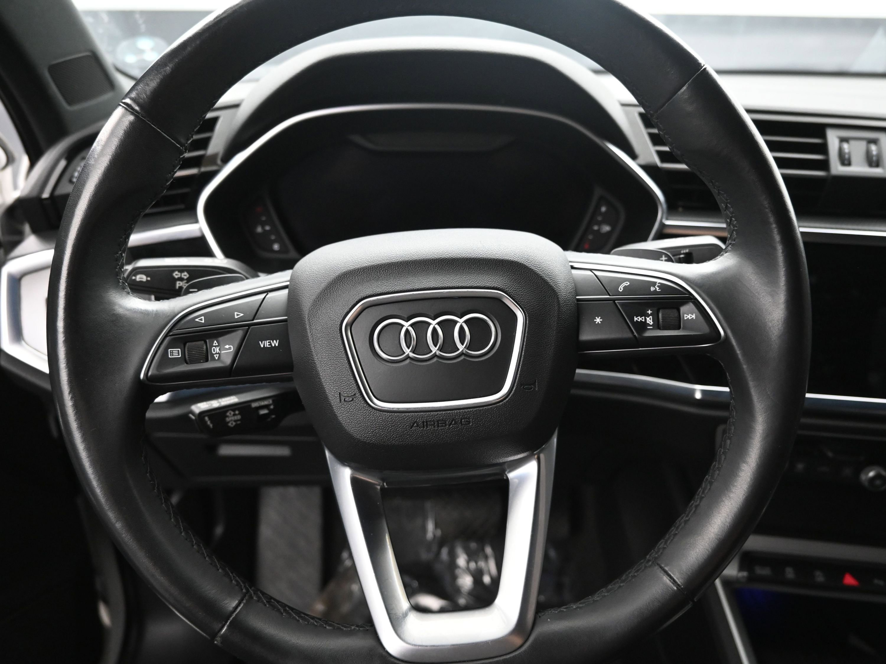 Used 2021 Audi Q3 2.0T Premium Plus w/ Premium Plus Package image 13