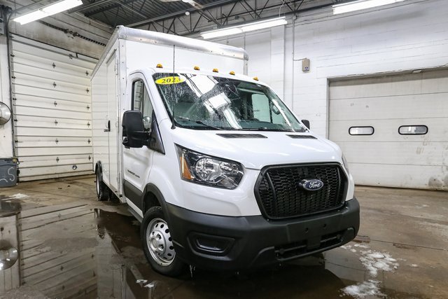 Used 2023 Ford Transit 350 DRW image 3