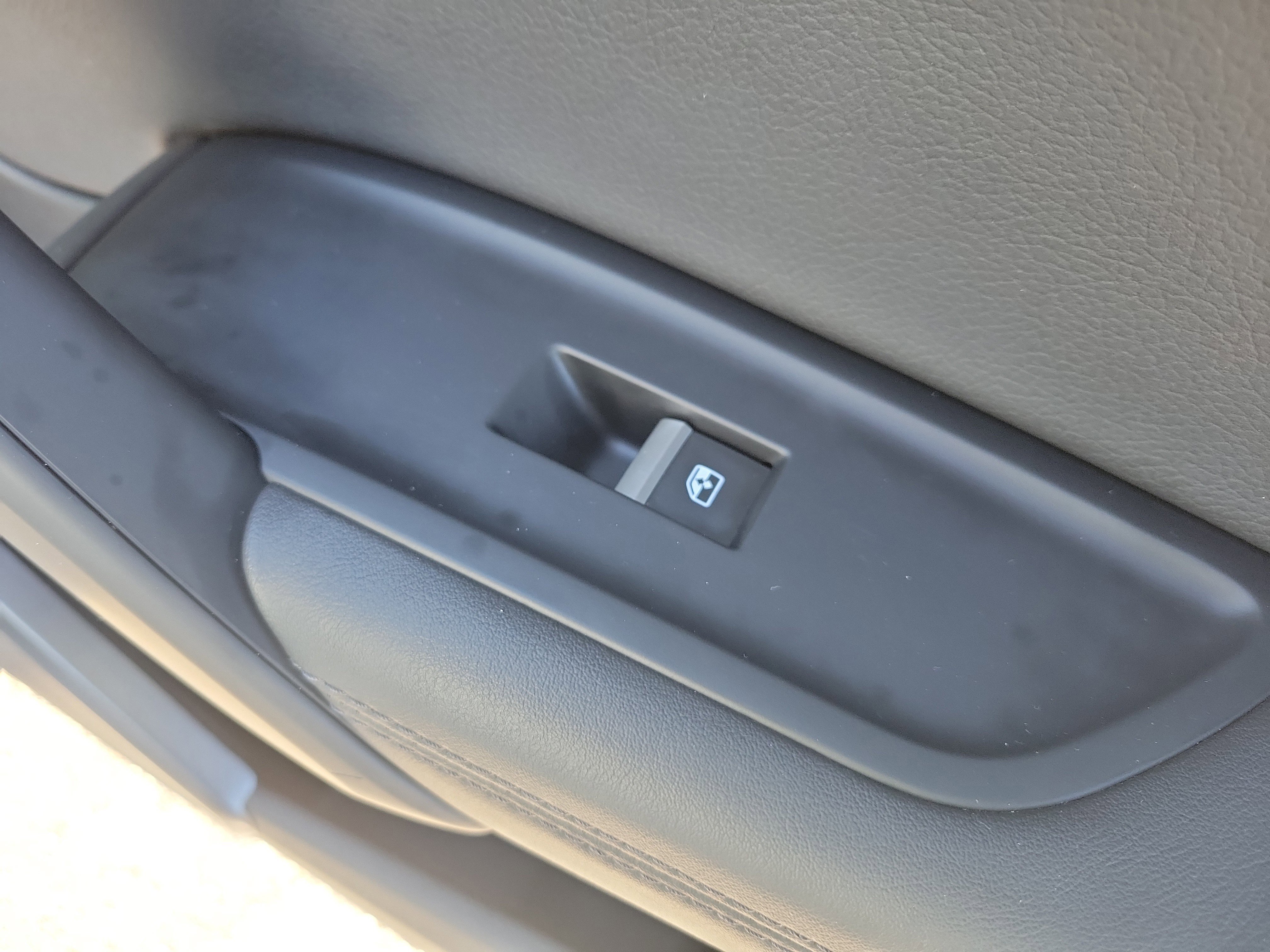 Used 2020 Audi Q5 2.0T Premium Plus w/ Premium Plus Package image 12