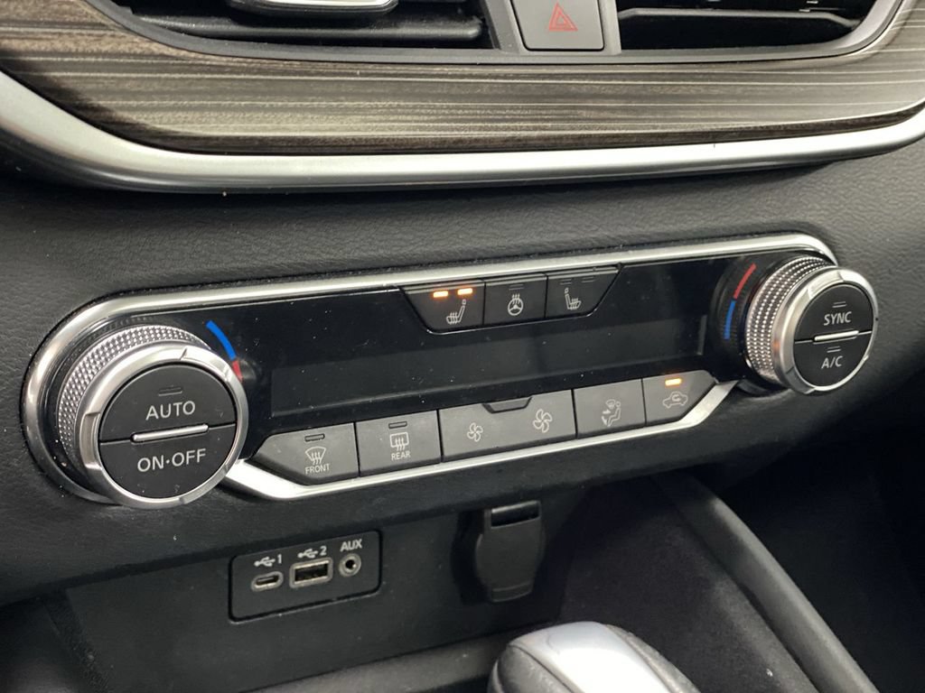 Used 2019 Nissan Altima 2.5 SL FWD image 16