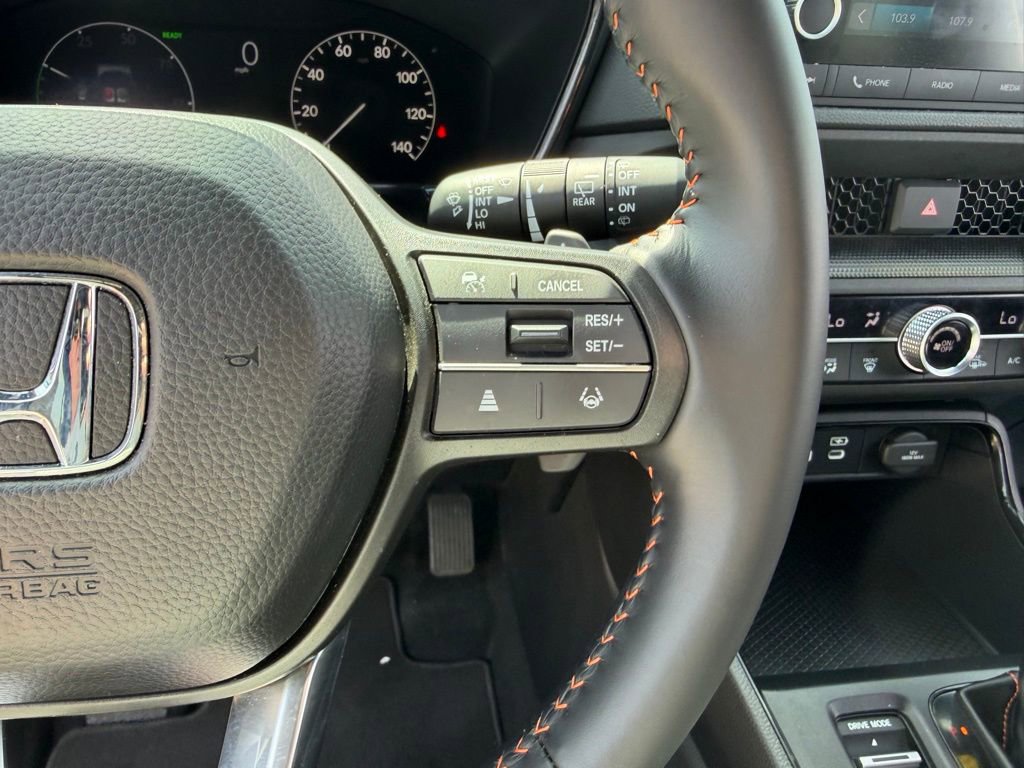 Used 2025 Honda CR-V Sport image 26