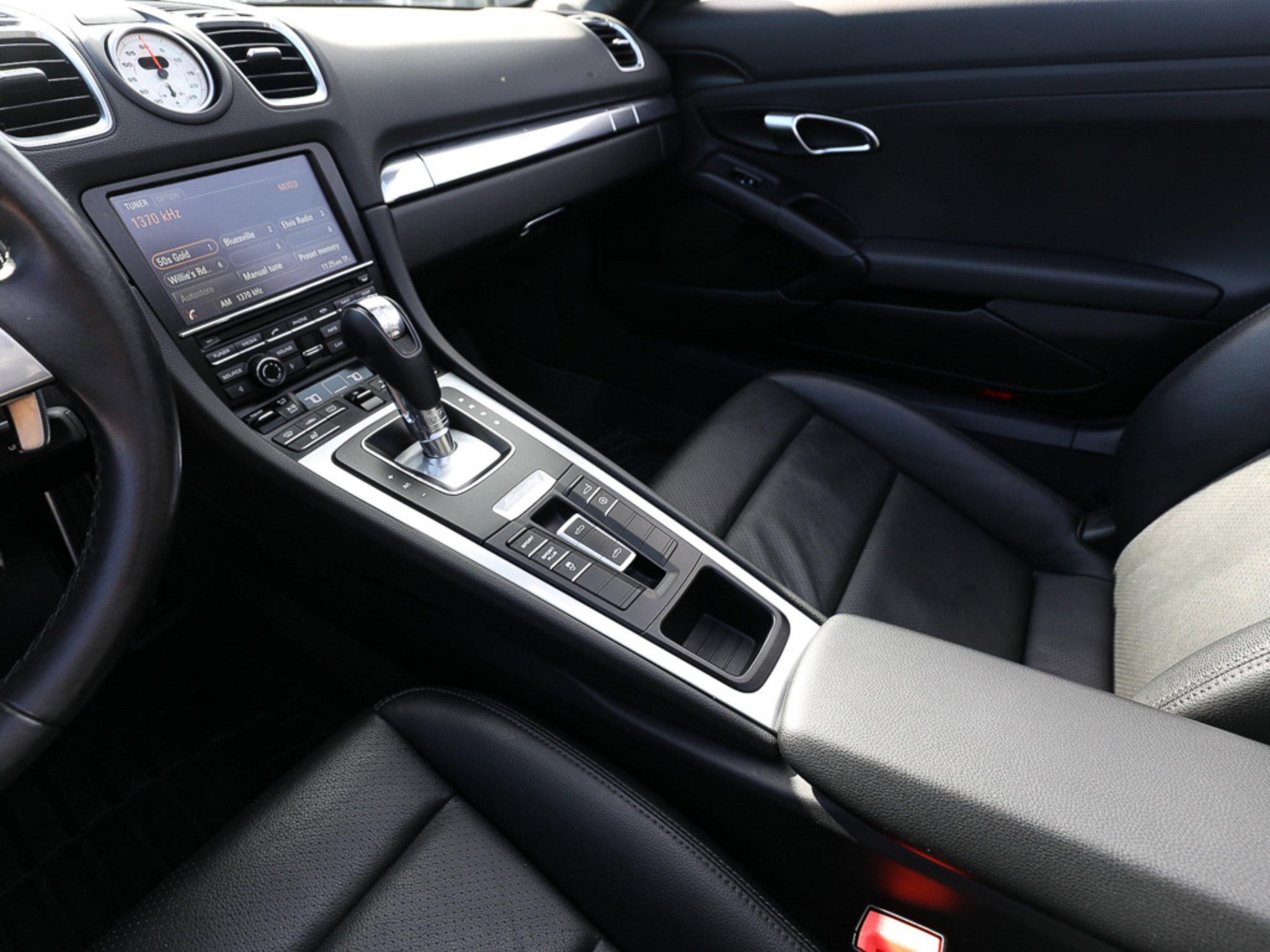 Used 2015 Porsche Boxster RWD image 27