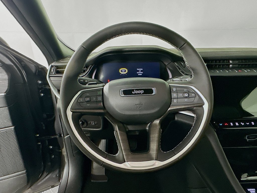 New 2026 Jeep Grand Cherokee L 4WD image 15