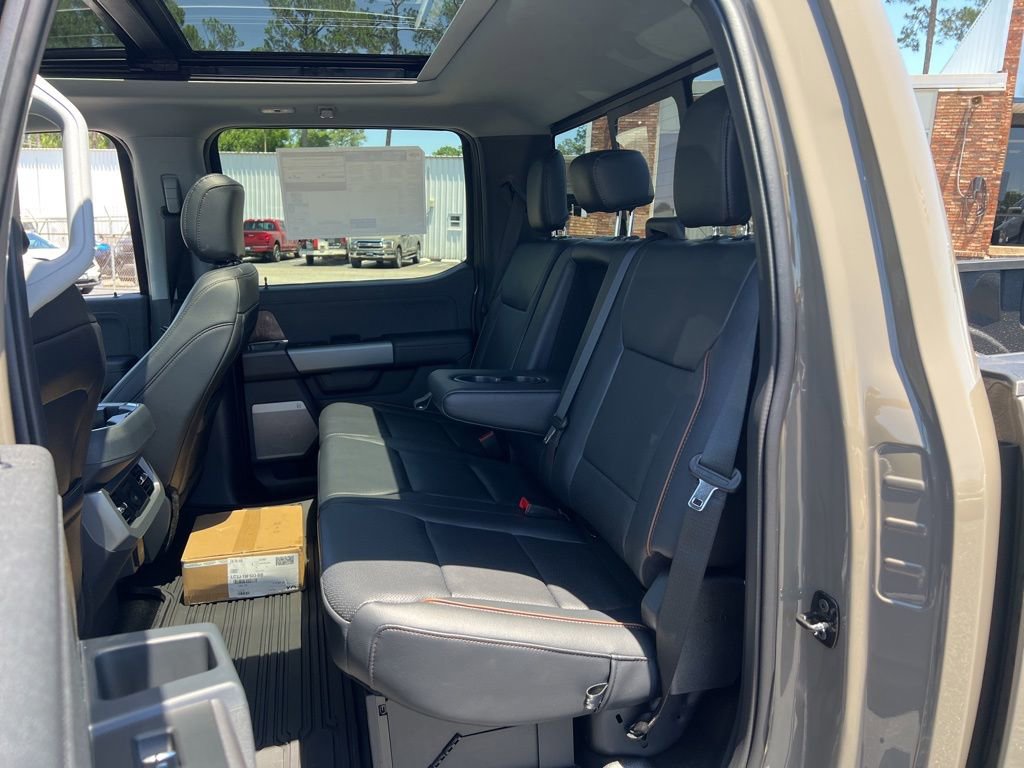 New 2026 Ford F350 Lariat w/ Lariat Ultimate Package AWD/4WD image 16