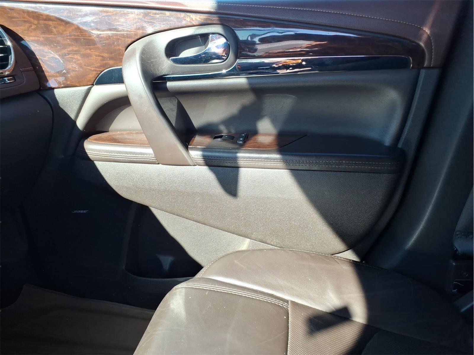 Used 2014 Buick Enclave Leather image 22