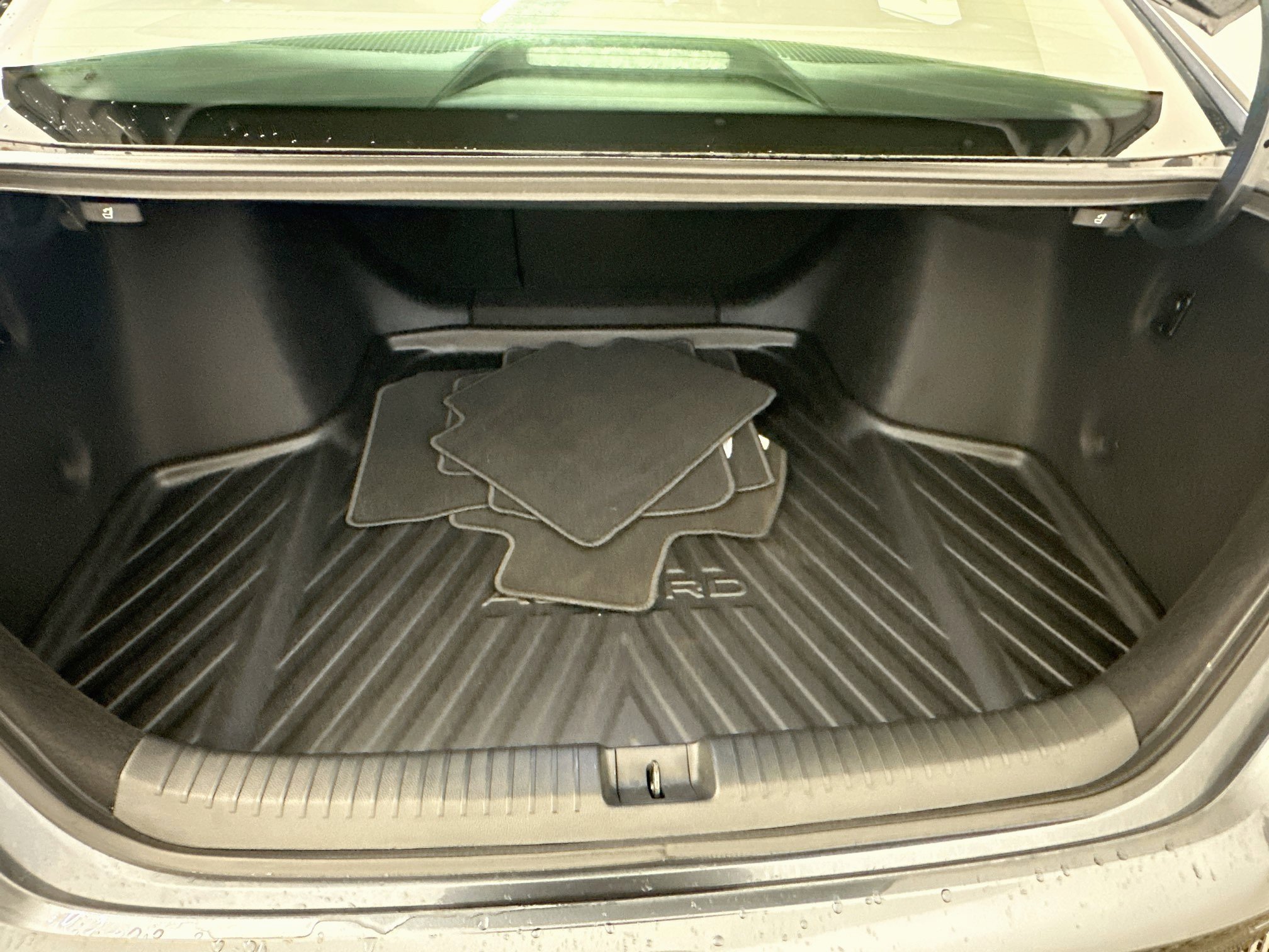 Used 2025 Honda Accord SE image 30